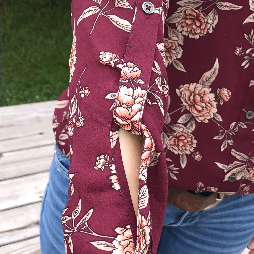 🥀NWT Forever 21 long sleeve blouse🥀 - Picture 6 of 9